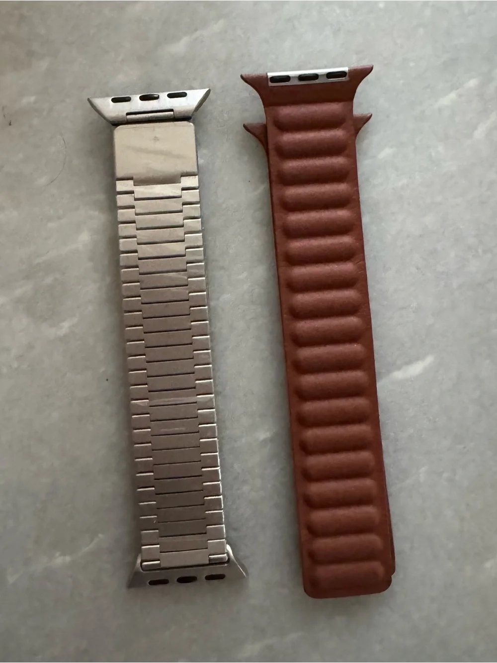Apple Watch SE (GPS + Cellular) Black 44mm + Bands